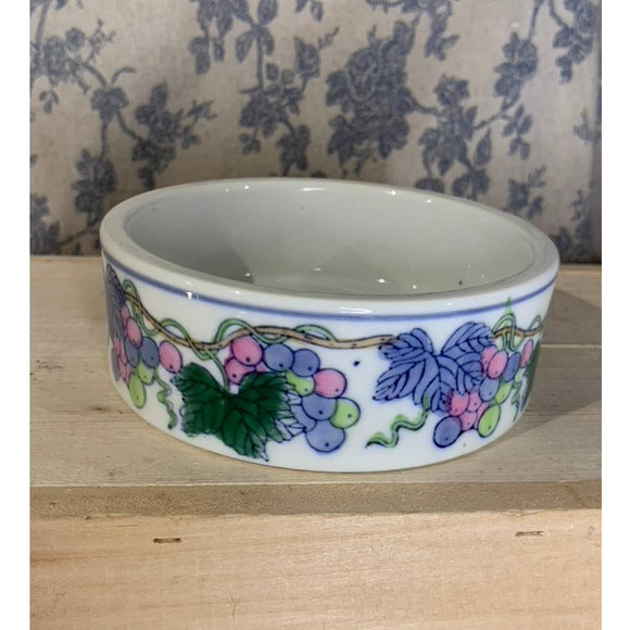 Vintage Williams Sonoma Wine Coaster IDG Japan Grapes Trinket Dish - Picture 7 of 7